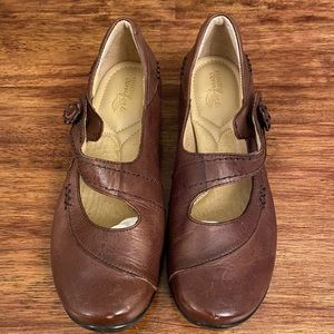 COPY - Strictly comfort women’s shoes